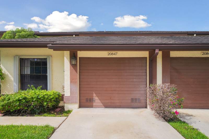 3 bedroom Townhouse at 20847 Boca Ridge Drive, Boca Ridge Glen, Boca Raton — photo 2