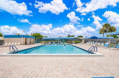 5310 Las Verdes Circle #220, Delray Beach FL - photo 20 of 20