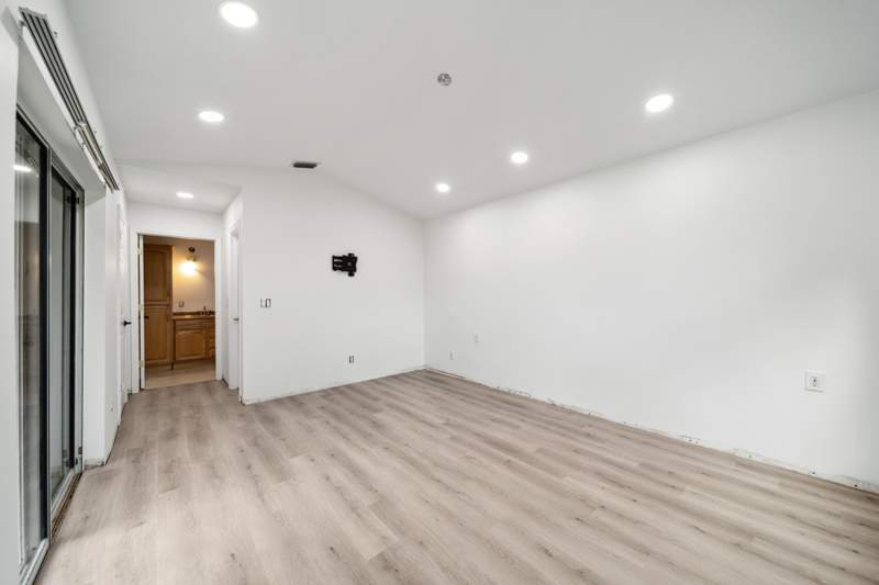 3 bedroom Single Family Residence at 1129 W Lakes Drive, The Lakes, Deerfield Beach — photo 5