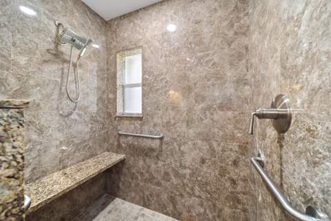 1129 W Lakes Drive, Deerfield Beach FL - photo 7 of 15