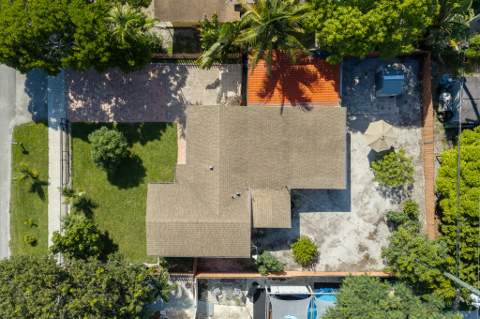 171 NE 28th Court, Boynton Beach FL - photo 6 of 56