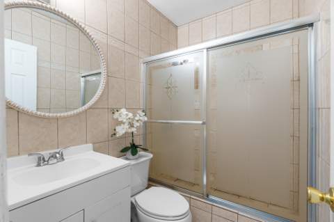 171 NE 28th Court, Boynton Beach FL - photo 23 of 56