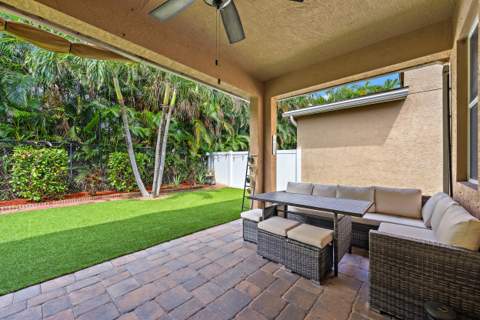 4017 Tomoka Drive, Lake Worth FL - photo 18 of 26