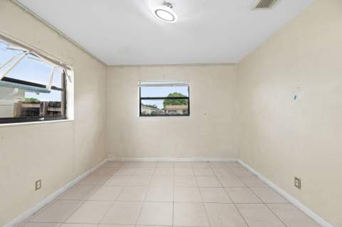 6540 Grant Court, Hollywood FL - photo 16 of 30