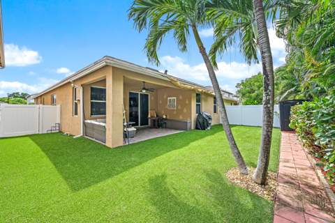4017 Tomoka Drive, Lake Worth FL - photo 20 of 26