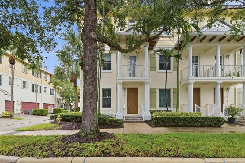 3 bedroom Townhouse at 4107 Parkside Drive, Abacoa Town Center 3, Jupiter — photo 1
