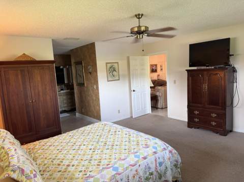 10548 Greentrail Drive, Boynton Beach FL - photo 14 of 29