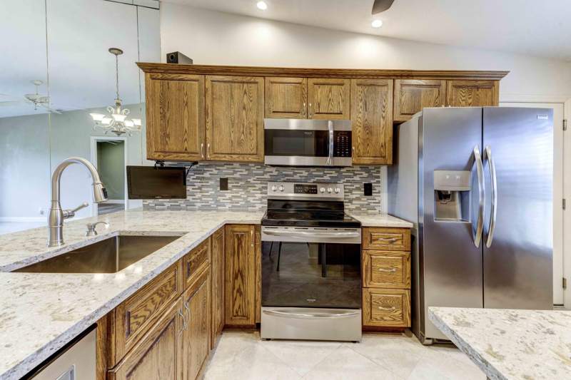 2 bedroom Villa at 5263 Copperleaf Circle, Kings Point 3, Delray Beach — photo 4