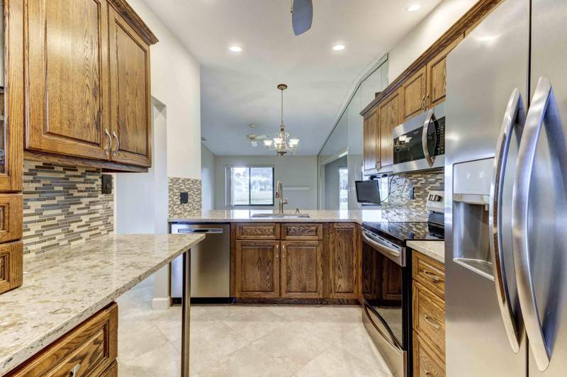 2 bedroom Villa at 5263 Copperleaf Circle, Kings Point 3, Delray Beach — photo 5