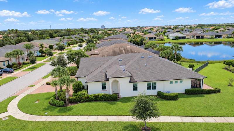 2 bedroom Villa at 11476 SW Lake Park Drive, Lakepark At Tradition Plat 1, Port St. Lucie — photo 4