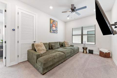 4617 Pinehurst Trail, Oakland Park FL - photo 18 of 52