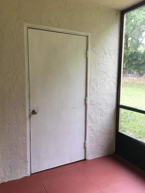 2007 W Lakeview Drive, Royal Palm Beach FL - photo 22 of 24