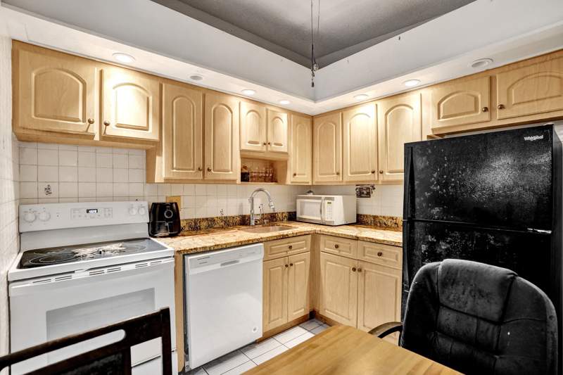 2 bedroom Condominium at 9414 S Belfort Circle #215, Belfort Condominium J, Tamarac — photo 2