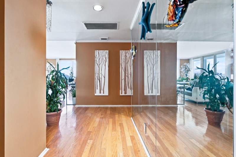 3 bedroom Stock Cooperative at 2295 S Ocean Boulevard #517, Twenty Two Ninety Five South Ocean Blvd, Palm Beach — photo 4