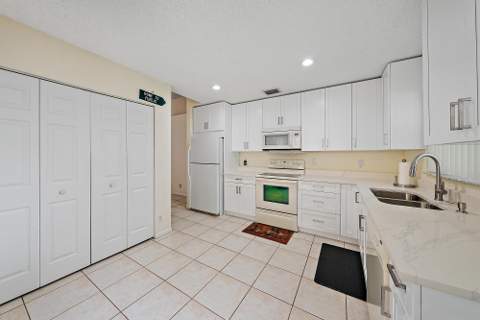 7293 Nautica Way, Lake Worth FL - photo 6 of 25