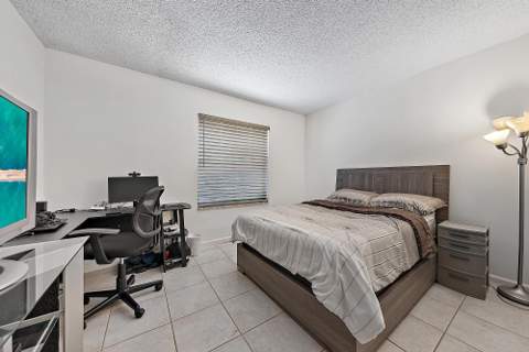 7293 Nautica Way, Lake Worth FL - photo 10 of 25