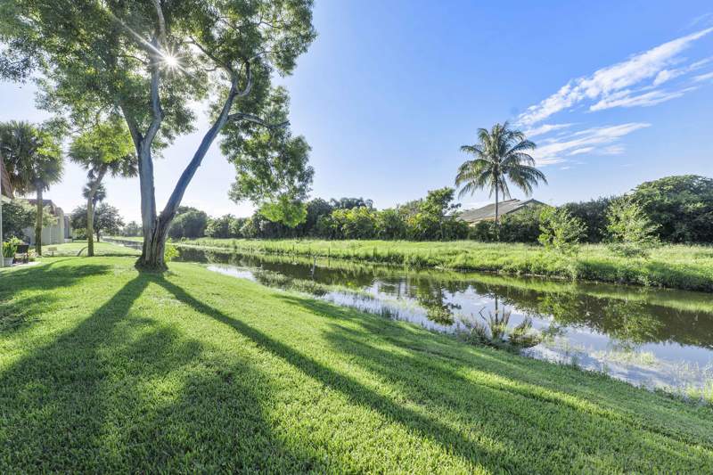 2 bedroom Condominium at 11392 Royal Palm Boulevard #11392, Cypress Creek Villas, Coral Springs — photo 2