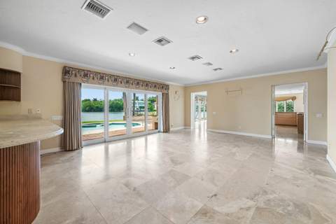 11 N Hidden Harbour Drive, Gulf Stream FL - photo 9 of 23