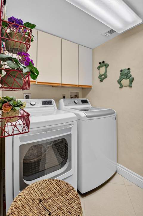 6761 Woodbridge Drive, Boca Raton FL - photo 9 of 55