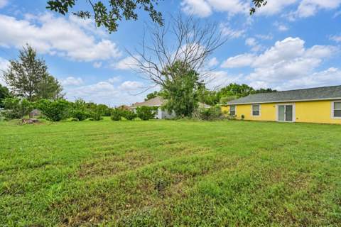 120 SW Brandon Avenue, Port St. Lucie FL - photo 22 of 26