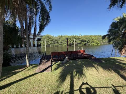 1219 SE Coral Reef Street, Port St. Lucie FL - photo 9 of 26