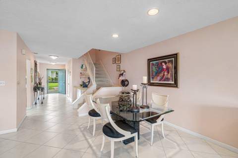 13 Westgate Lane #13B, Boynton Beach FL - photo 7 of 56