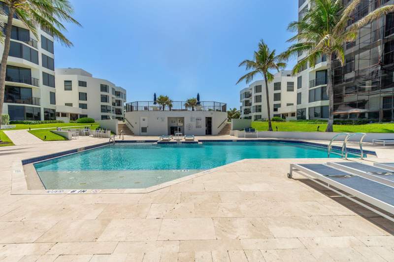 2 bedroom Condominium at 2565 S Ocean Boulevard #205-N, Townhouses Of Highland Beach Condo, Highland Beach — photo 3