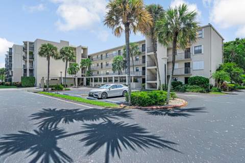 890 N Federal Highway #307, Lantana FL - photo 14 of 49