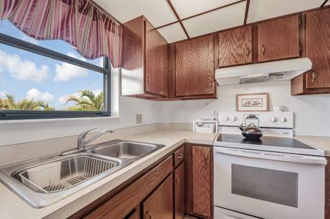 890 N Federal Highway #307, Lantana FL - photo 24 of 49