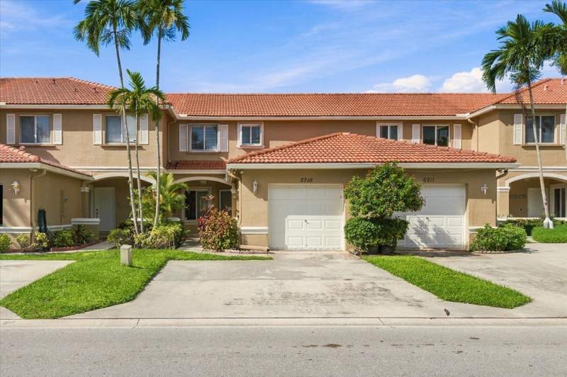 2 bedroom Townhouse at 6215 Eaton Street, Renaissance Sec 4 1, West Palm Beach — photo 4