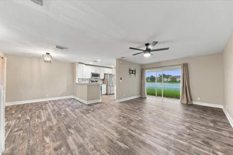 6215 Eaton Street, West Palm Beach FL - photo 13 of 53