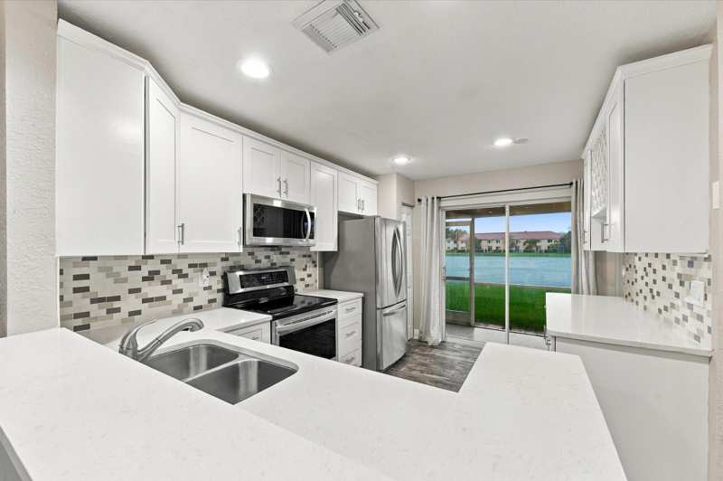 2 bedroom Townhouse at 6215 Eaton Street, Renaissance Sec 4 1, West Palm Beach — photo 1