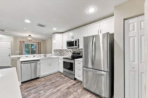 6215 Eaton Street, West Palm Beach FL - photo 23 of 53