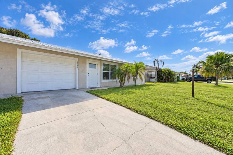 3 bedroom Villa at 4497 SE Roaring Brook Way, Fishermans Cove, Stuart — photo 3