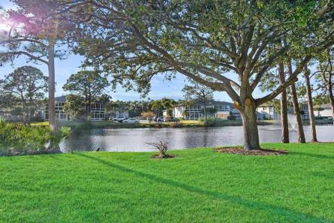 12 Lake Vista Trail #203, Port St. Lucie FL - photo 19 of 28