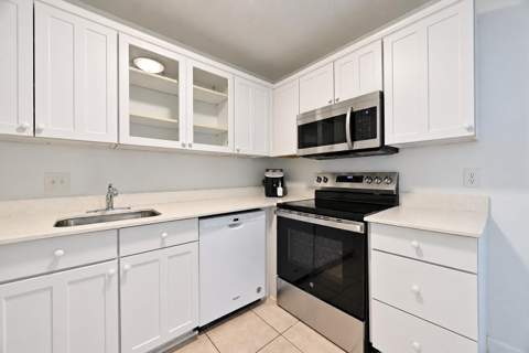 4497 SE Roaring Brook Way, Stuart FL - photo 9 of 23