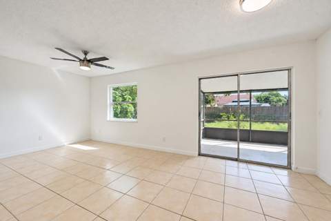 4497 SE Roaring Brook Way, Stuart FL - photo 12 of 23