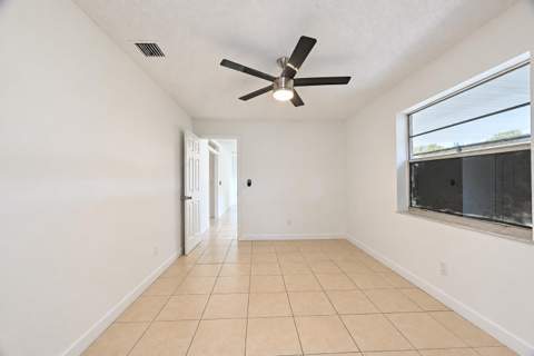4497 SE Roaring Brook Way, Stuart FL - photo 15 of 23