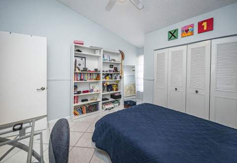 22724 Vistawood Way, Boca Raton FL - photo 22 of 33