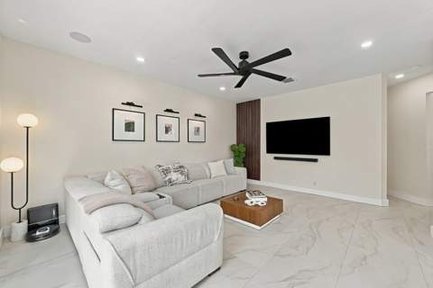 7550 Normande Court, Margate FL - photo 17 of 46