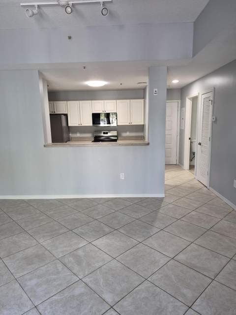 1209 Main Street #205, Jupiter FL - photo 12 of 20