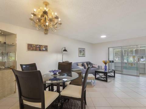 857 Worcester Lane #B, Lake Worth FL - photo 8 of 40
