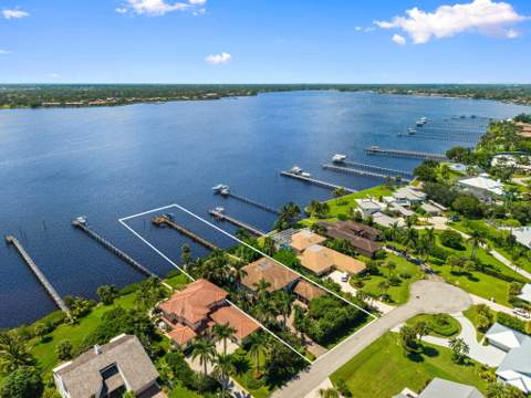 2362 NW Bay Colony Court, Stuart FL - photo 13 of 16