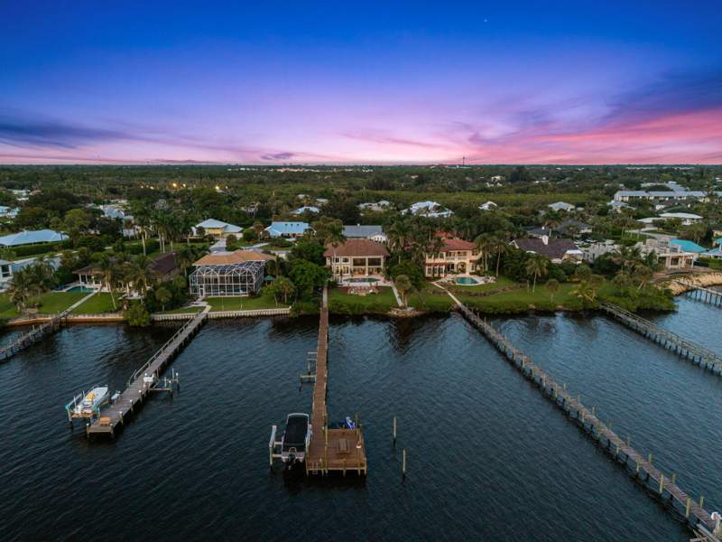 5 bedroom Single Family Residence at 2362 NW Bay Colony Court, Bay Colony Of Stuart, Stuart — photo 2