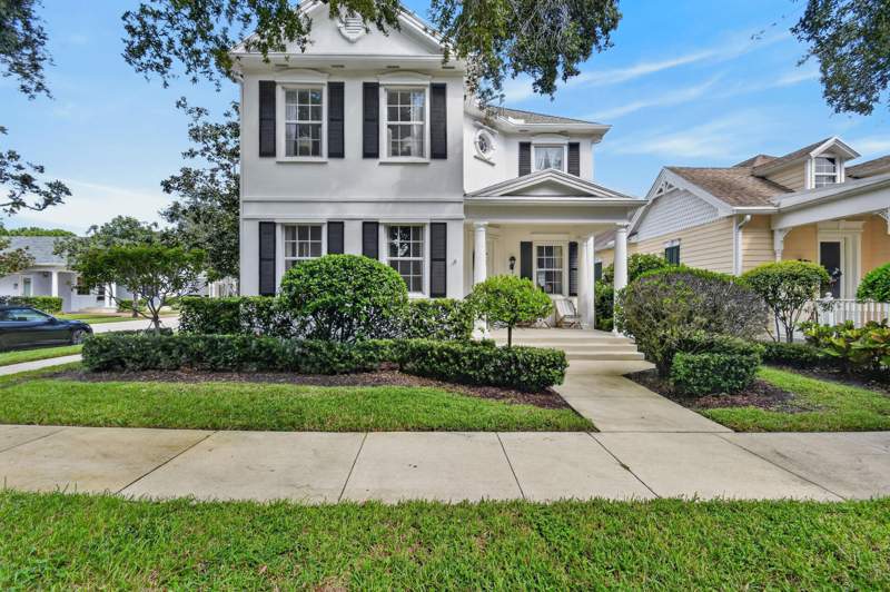 3 bedroom Single Family Residence at 213 New Haven Boulevard, Newhaven 7B Ph 1, Jupiter — photo 2
