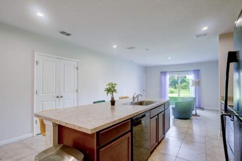 337 Raspberry Road, Fort Pierce FL - photo 16 of 41