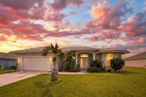 726 SW Jaslo Avenue, pool for sale in Port St. Lucie