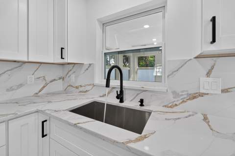 242 SE Duxbury Avenue, Port St. Lucie FL - photo 17 of 55