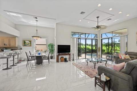 4465 Barclay Fair Way, Lake Worth FL - photo 7 of 55