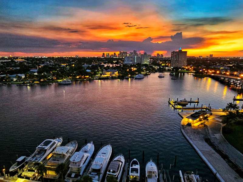 2 bedroom Condominium at 1 Las Olas Circle #1507, Venetian Condo, Fort Lauderdale — photo 1